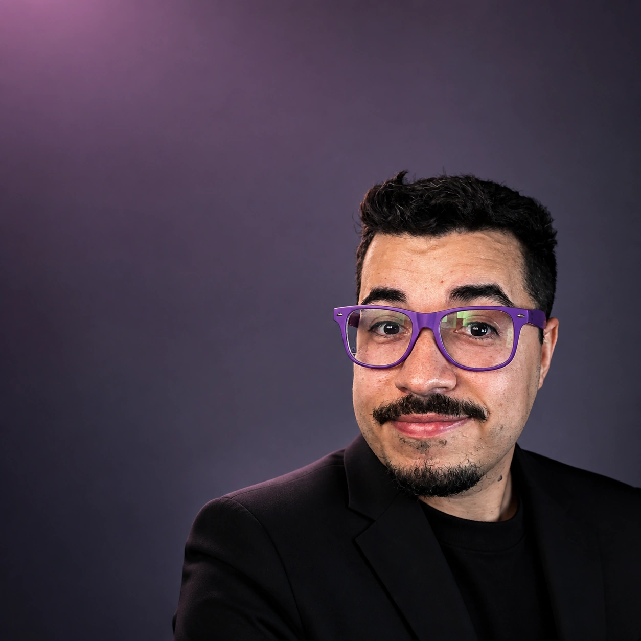 Exemplo visual do comando /coverstory: Cria retrato pronto para capa de revista com espaço negativo e hierarquia deliberados.